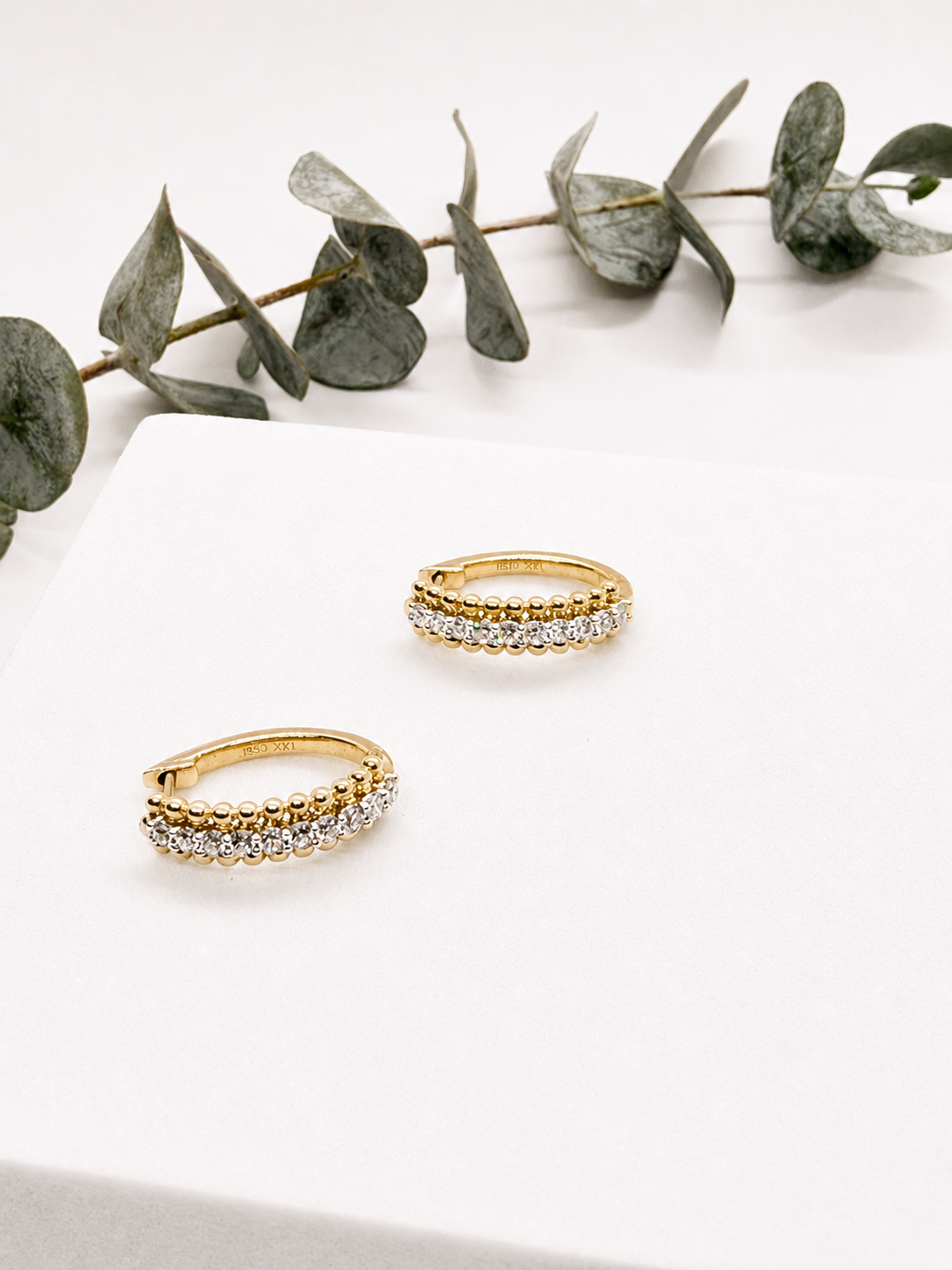 Arracadas de Oro Amarillo con Brillantes