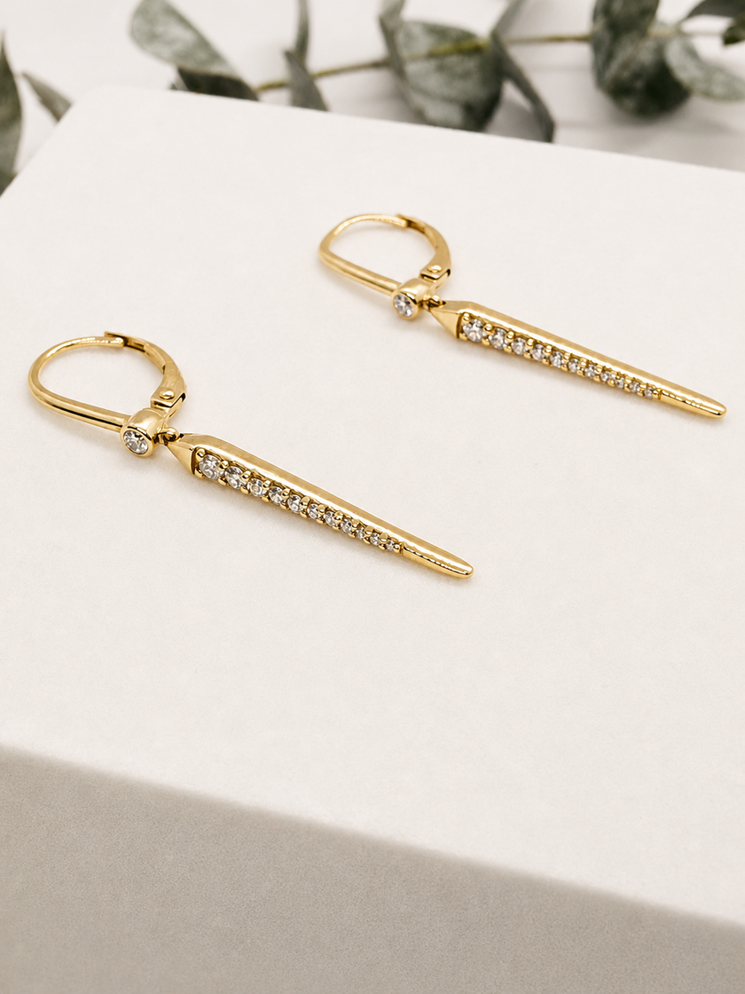 Aretes Colgantes de Diamantes en Oro Amarillo