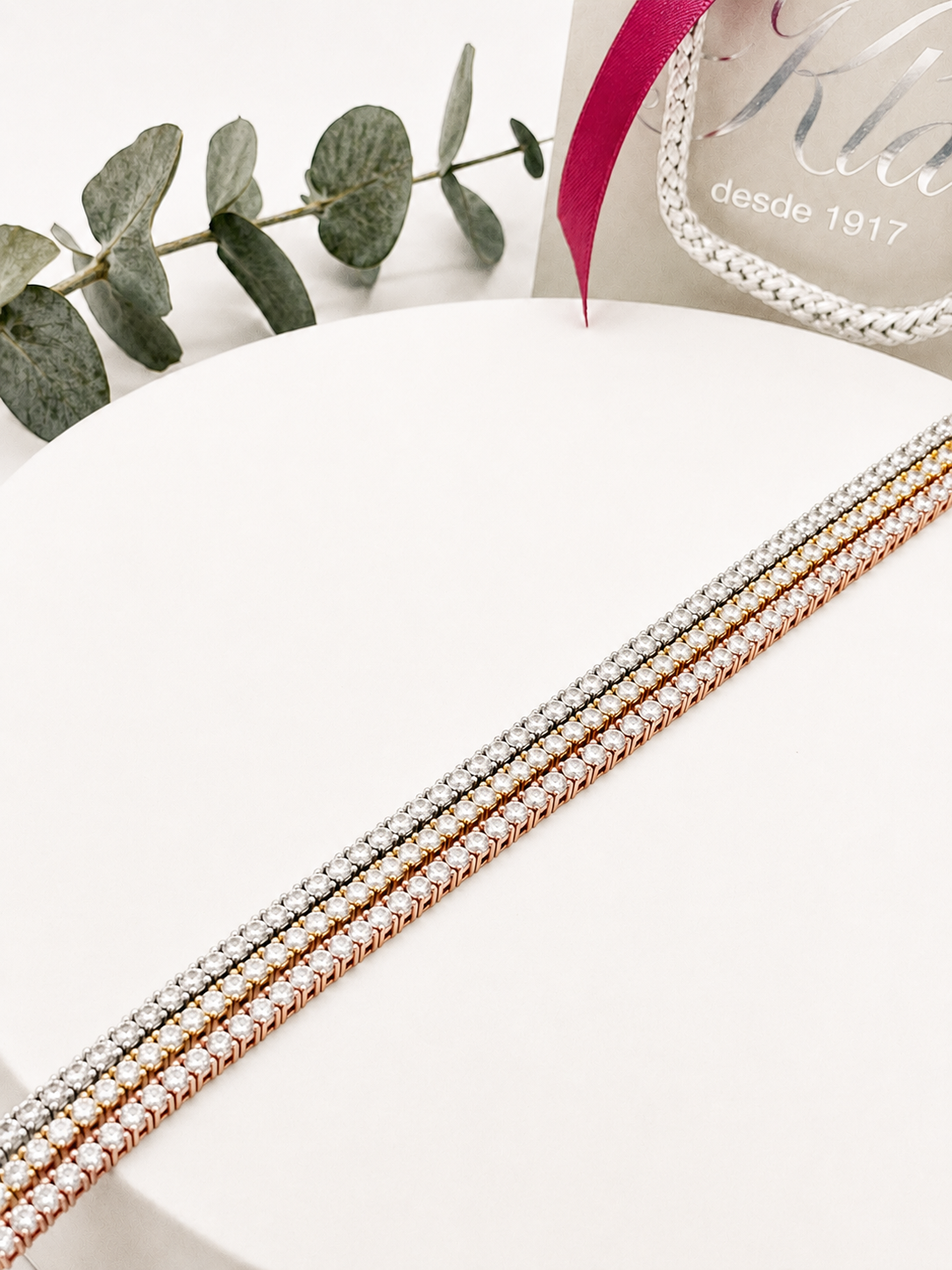 Pulsera Rivière en Oro Amarillo, Oro Blanco y Oro Rosado con Brillantes