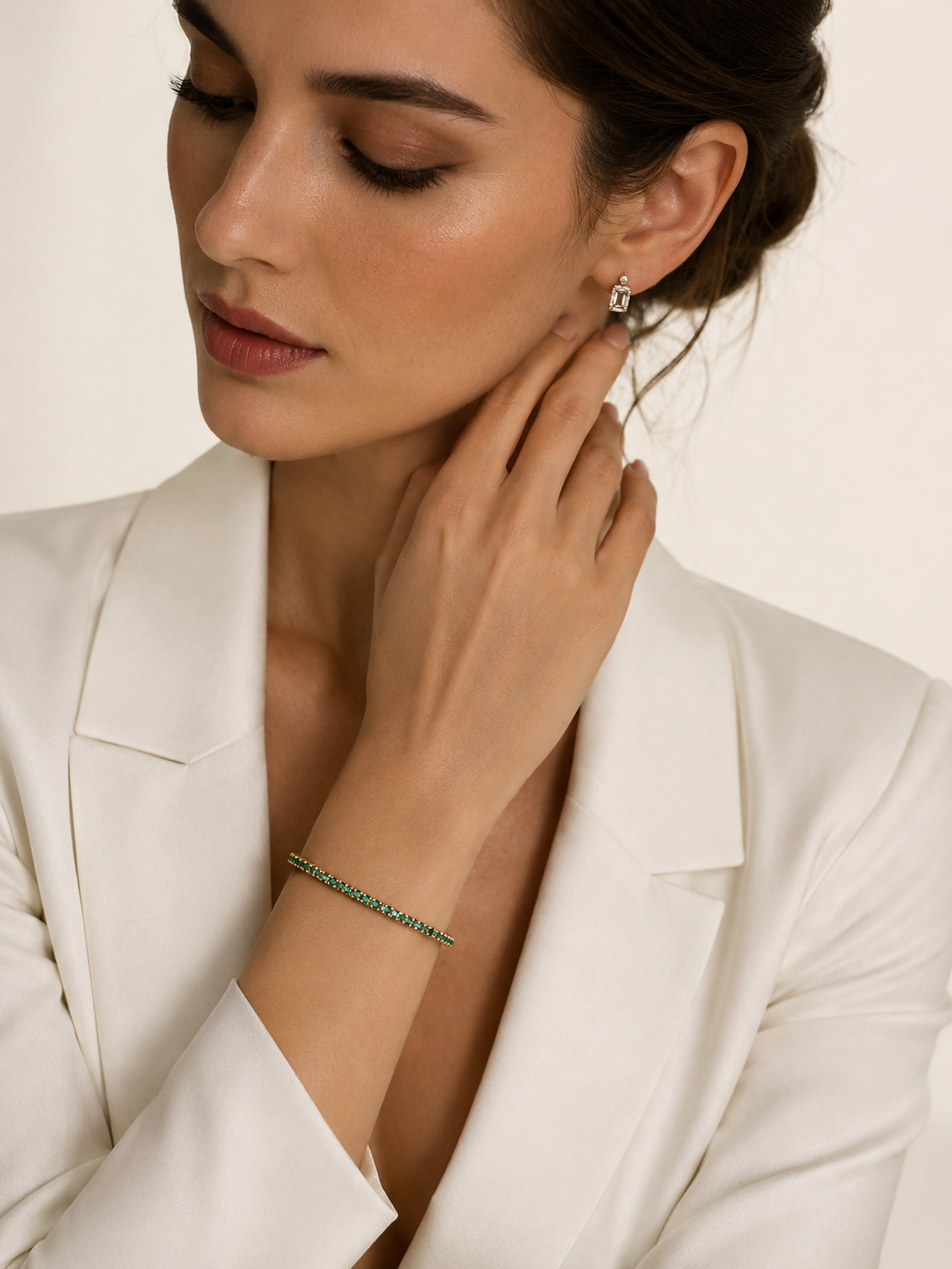 Pulsera Rivière de Esmeraldas en Oro