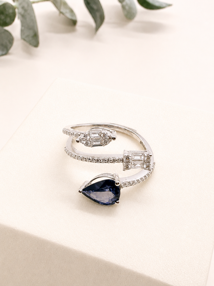 Anillo abierto de Zafiro Laguna y Brillantes