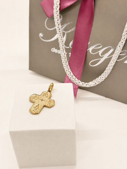 Cruz de los Cuatro Evangelistas en Oro