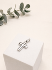 Cruz Contemporánea en Oro Blanco
