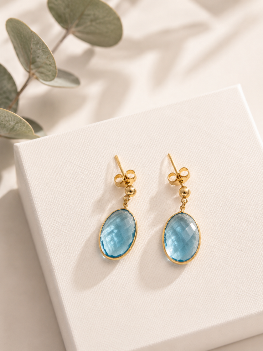 Aretes de Topacio Azul en Oro 14K