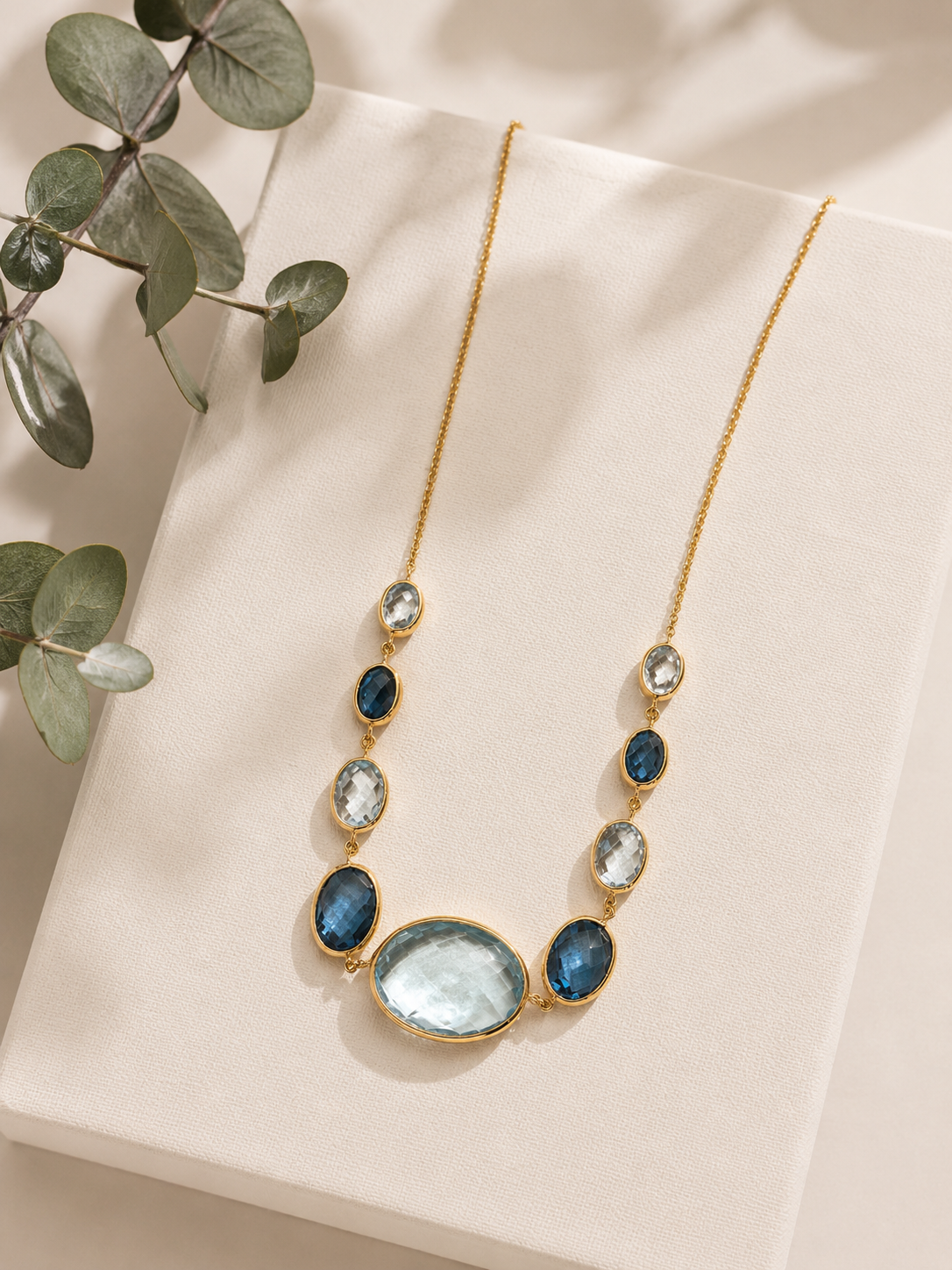 Collar de Topacio Azul y Topacio London Blue en Oro 14K