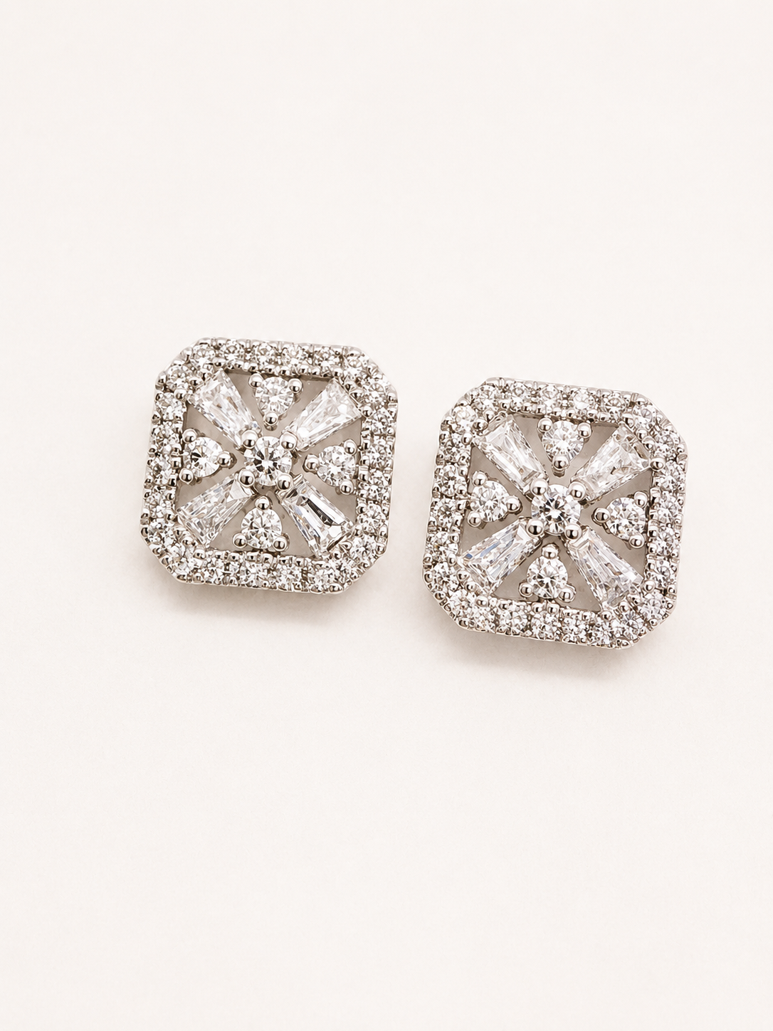 Aretes de Brillantes Cuadrados