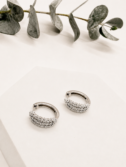 Arracadas Pavé de Diamantes en Oro Blanco