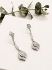 Aretes Colgantes de Diamantes en Oro Blanco