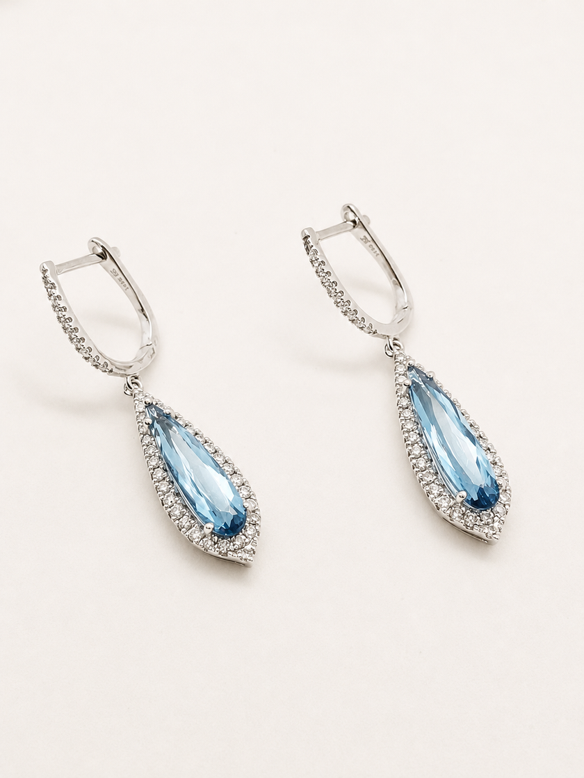 Aretes Colgantes de Brillantes y Topacio