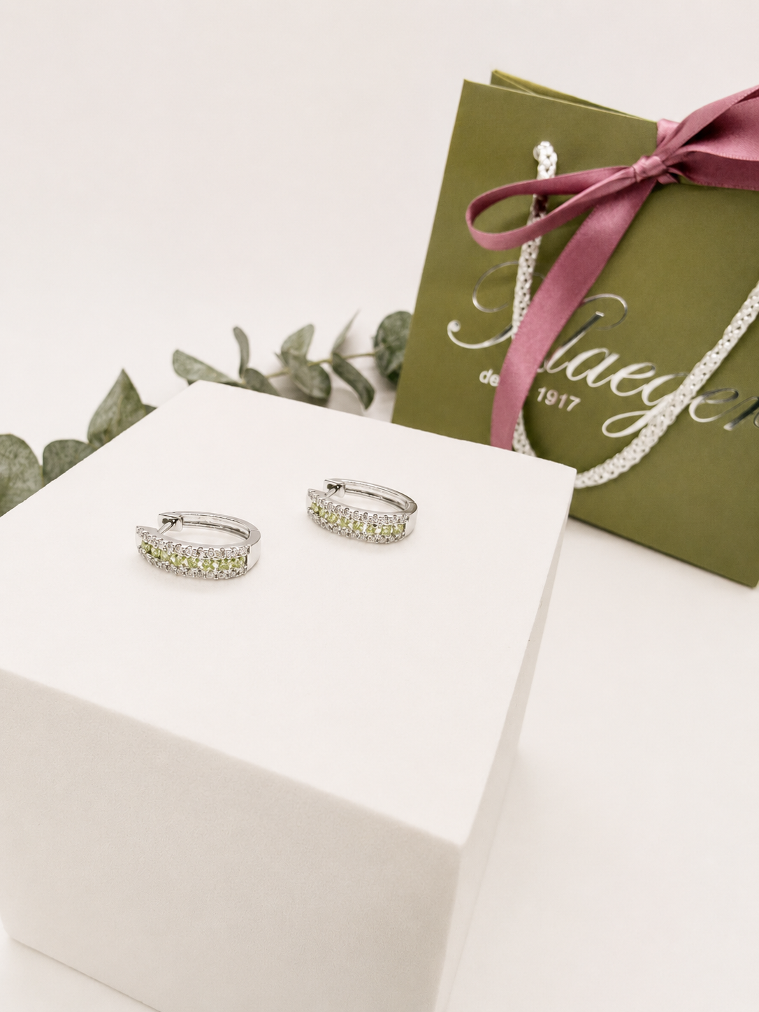 Arracadas en Oro Blanco con Brillantes Amarillos y Diamantes de Laboratorio