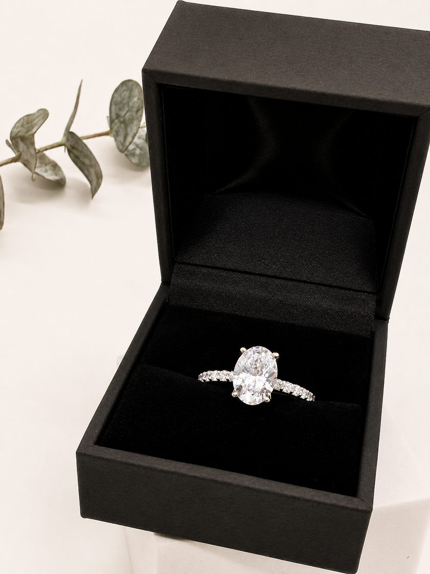 Anillo de Compromiso de Brillantes