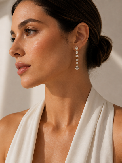 Aretes Largos de Oro 14K con Brillantes de Laboratorio